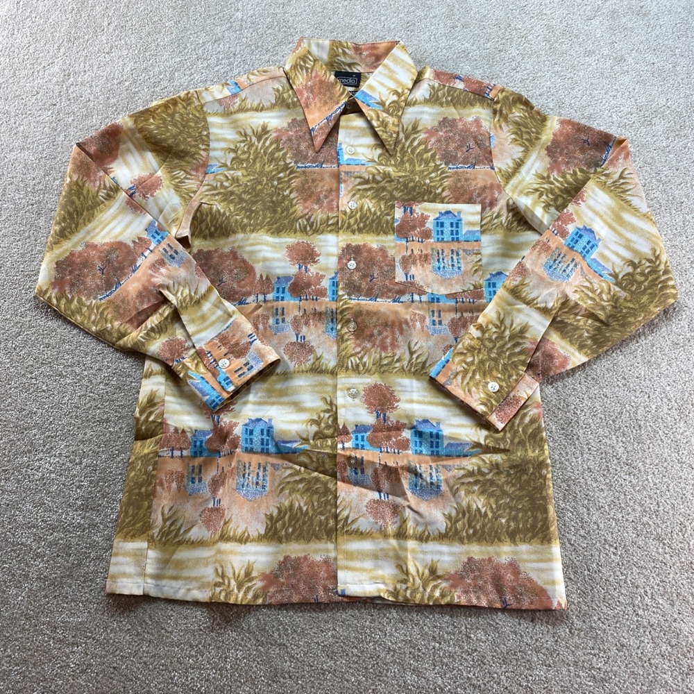 Media Button Up Shirt Mens‎ Medium Brown Vintage 70s Quintessa Landscape Print